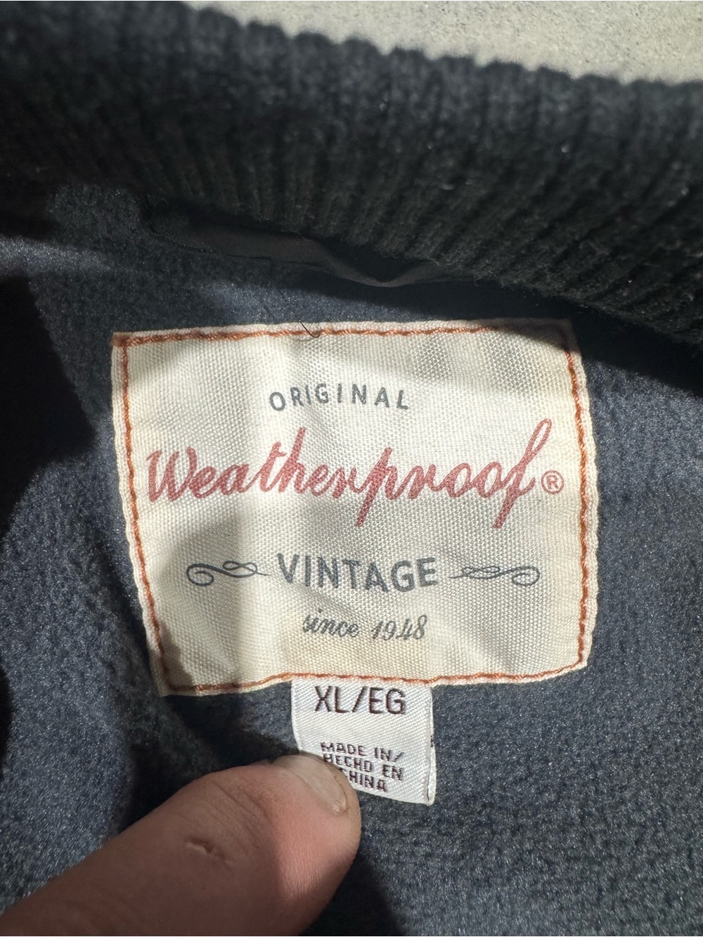 Weatherproof extra large vest - Picture 3 of 3
